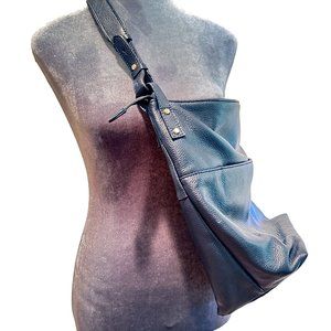 Radley London handbag. Dark blue. Eltham Palace HOBO. Like New